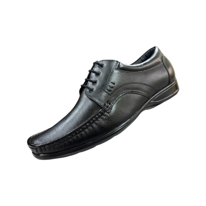 Stylish black leather lace-up shoes for men, ideal for professional and semi-formal settings.